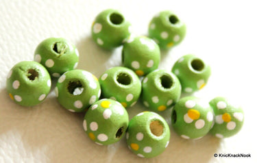 20 x Green Wood Beads with Handpainted Flowers 10mmx9mm